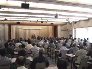 市場にて